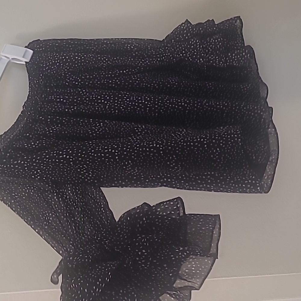 Express XS off shoulder top